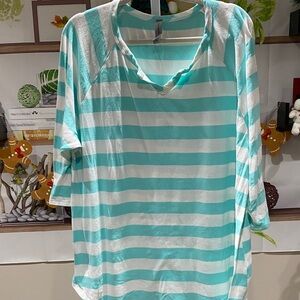 Honeyme Teal and White Striped Top super soft. Size XXXL. Ptp is 27